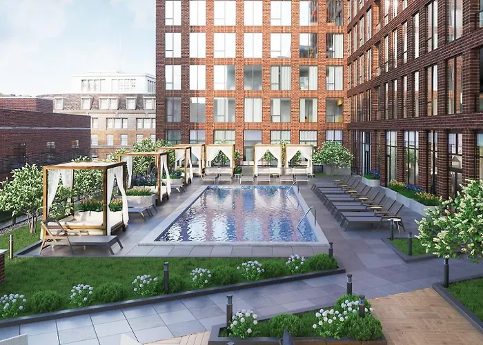 W Loop W Pool Gym Nr Restaurant Row Chi-284